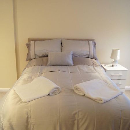 Modern, Cosy Apartment In Bearsden With Private Parking Γλασκώβη Εξωτερικό φωτογραφία
